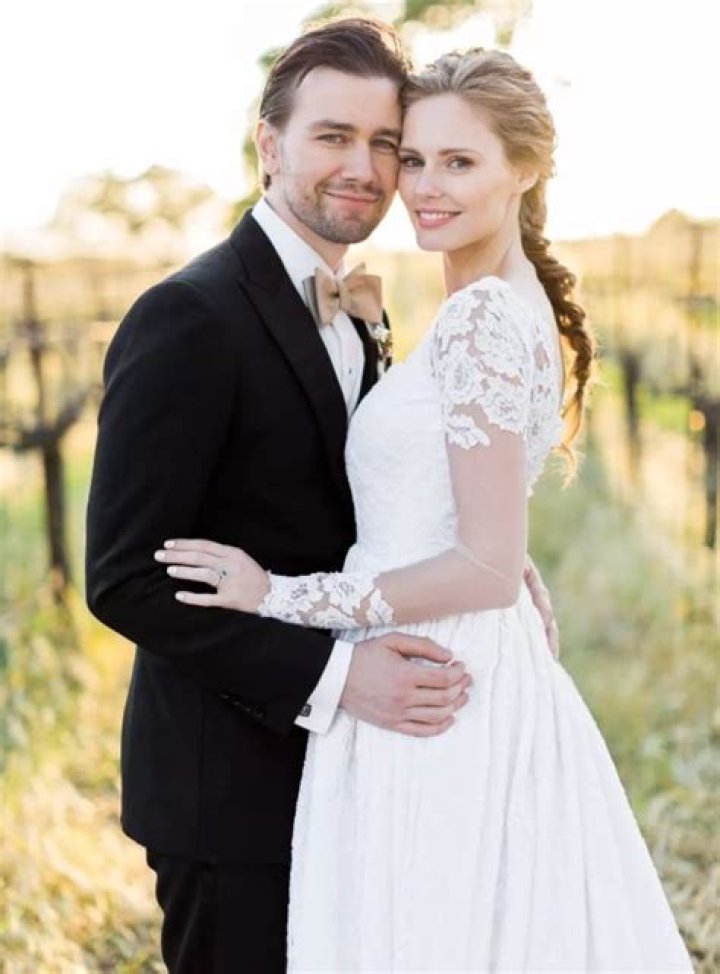 All About Torrance Coombs | Net Worth, Relationship, Career